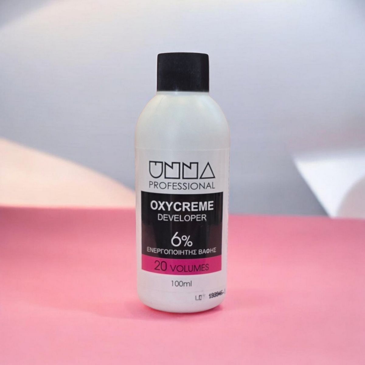 UnnaGreece_Oxycreme-20 volumes